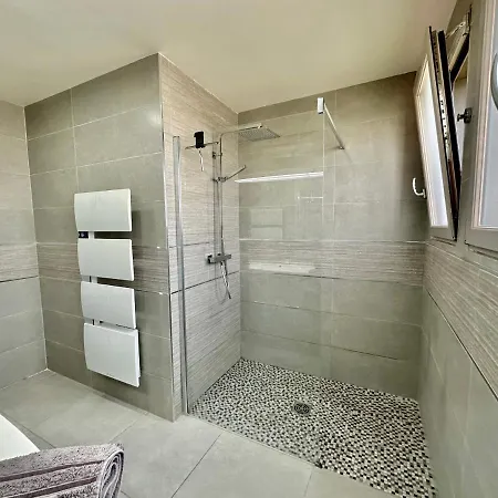 La Demeure Des Vents Villa